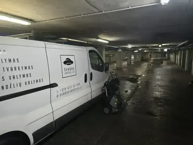 Automobilių parkingų valymas — nuotrauka 3
